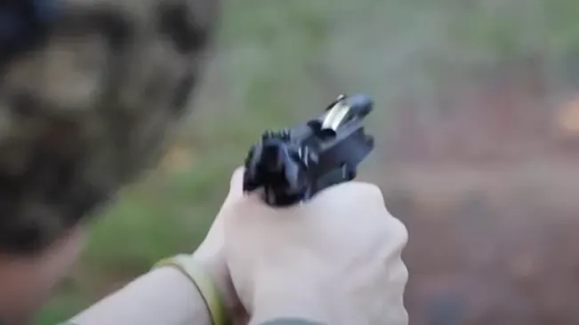 an image of Beretta 92FS recoil and shootability
