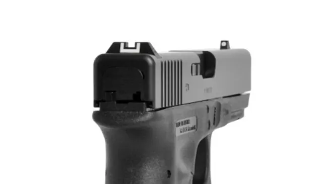 an image of Glock 22 iron sight