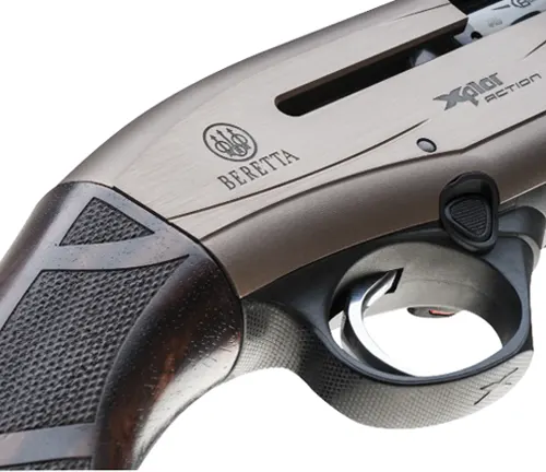 Trigger and safety button of Beretta A400 Xplor Action 